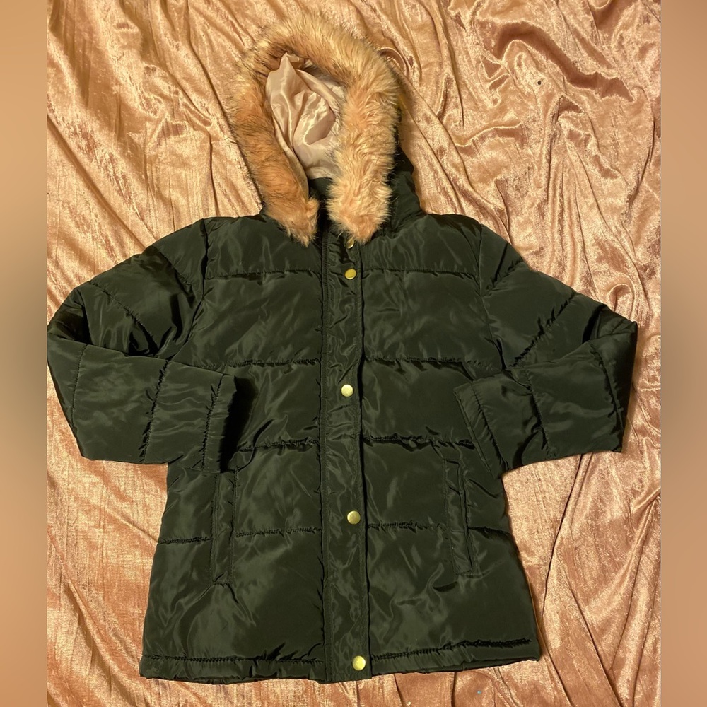 Black Winter Puffer Coat with Faux Fur on Coat